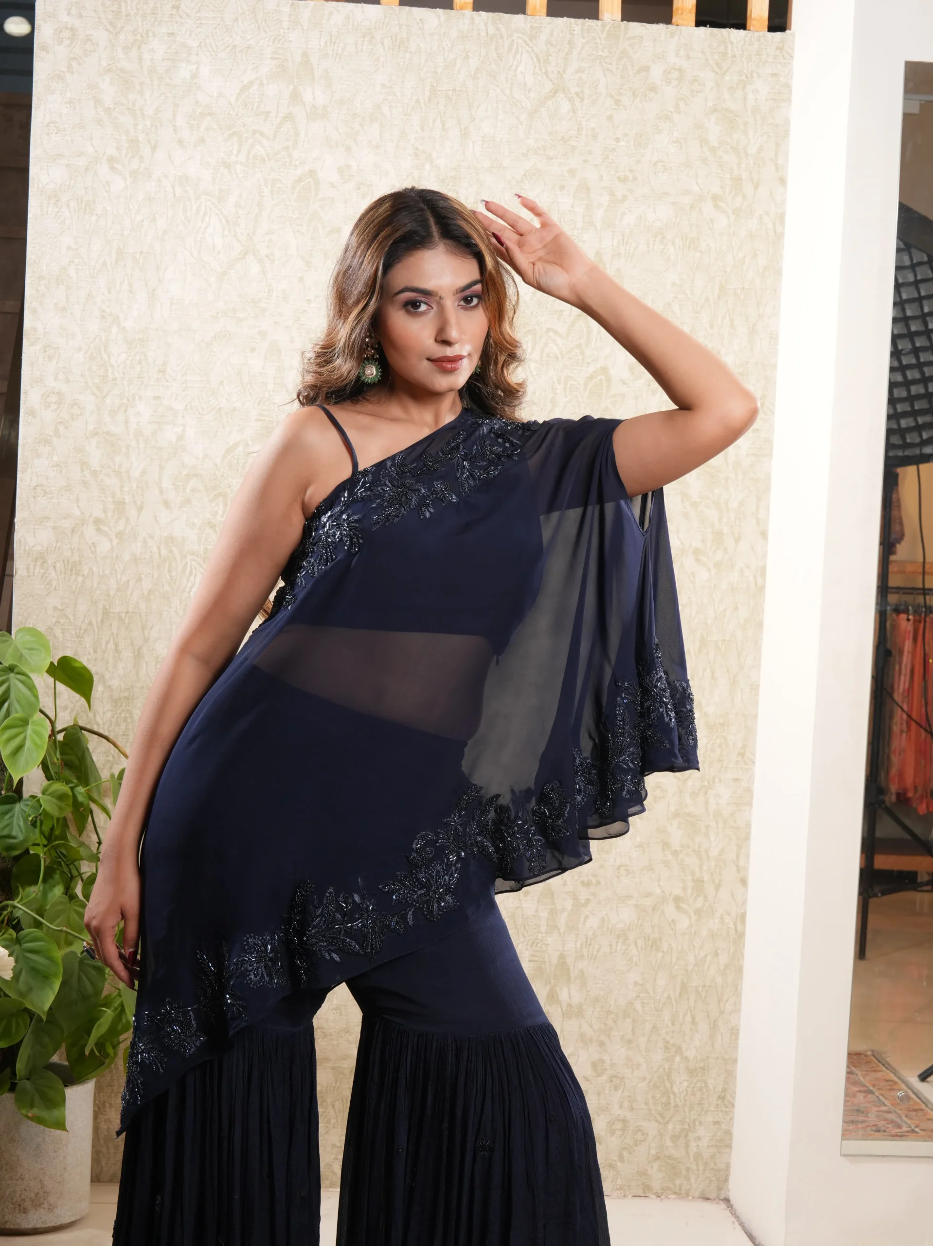 12_BLUEOFFSHOULDER_TARAASH_04